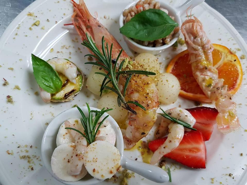 B&B La Sicilia A Tavola Пиза Екстериор снимка